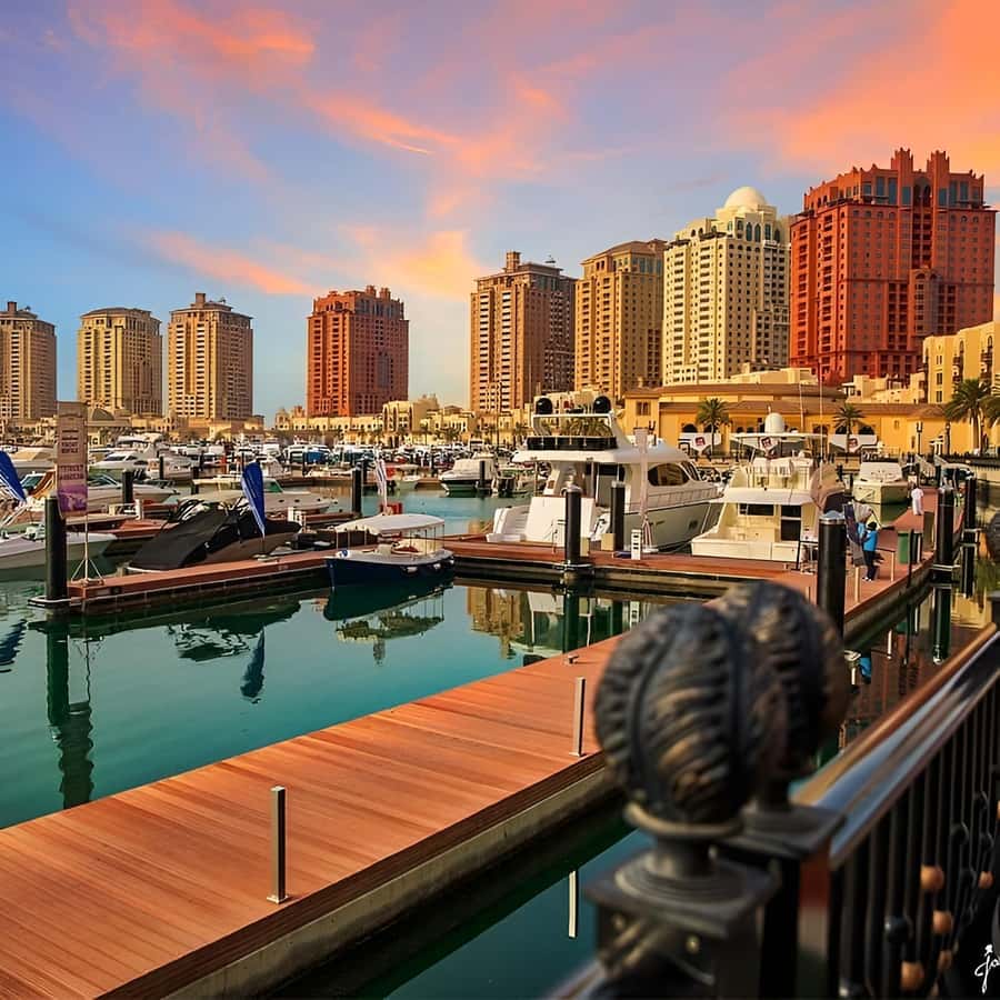 Doha: Pearl & Gewan Islands Food & Boat Tour with 7 Tastings - Persian kebabs in Medina Centrale