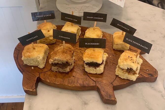 Downtown Charleston Food Tour - What the guides add to the meal