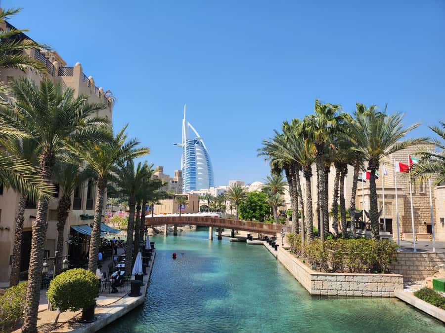 Dubai: City Highlights Tour with Blue Mosque & Street Food - Souk Madinat and the Burj Al Arab view