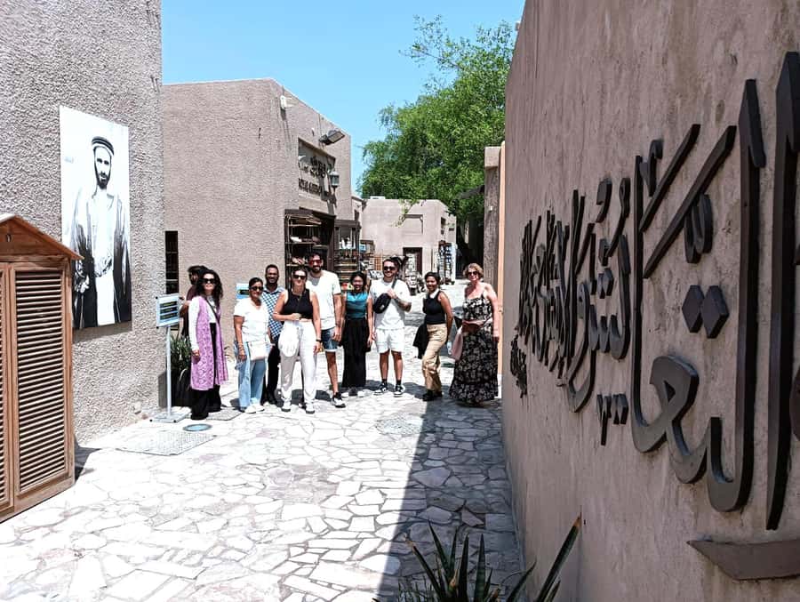 Dubai: Discover Dubai Old Town, Souks, Museum & Street Food - Al Fahidi Fort and Al Bastakiya
