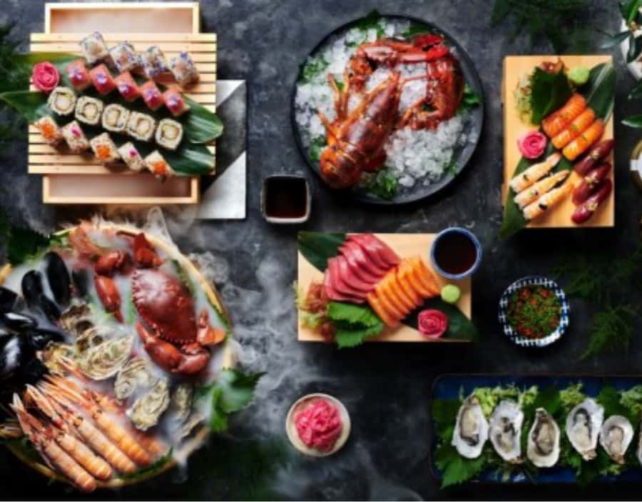 Dubai: Luxury Dinner Buffet at Gastronomy Atlantis The Royal - What you can eat at the 17 live stations