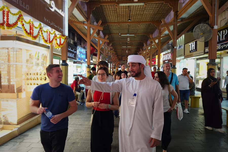 Dubai: Premium Old Town, Street Food, Souks & Boat Ride Tour - Starting at Al Seef beside Dubai Creek