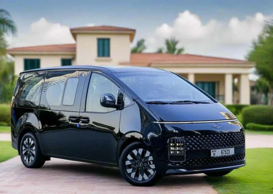 Dubai Private Top Attractions, Premium Vehicle & Street Food - The Museum of the Future and Burj Khalifa
