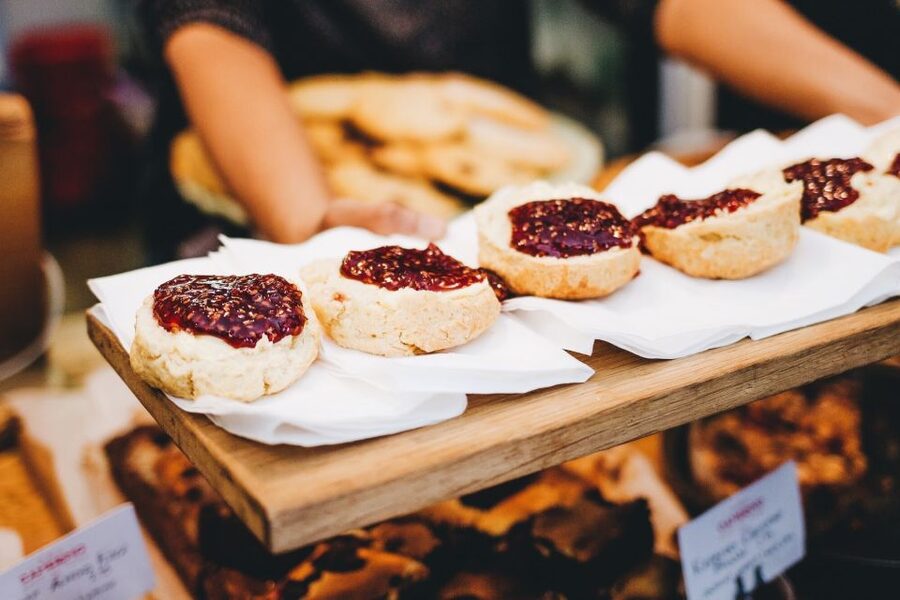 Dublin: Delicious Walking Food Tour - What the walking route adds to the meal