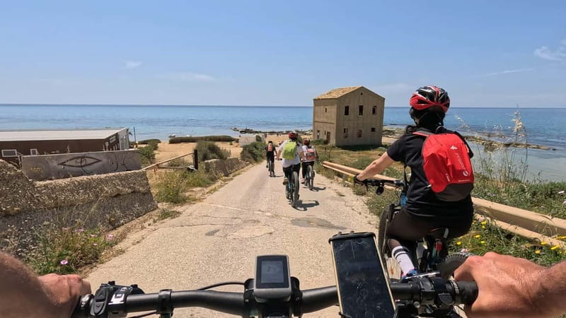 E-Bike: Adventure to the Scala dei Turchi, Sicilian Villages, and a food experience - Why an e-bike is the right tool for this coast