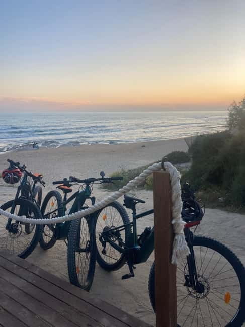 E-Bike: Adventure to the Scala dei Turchi, Sicilian Villages, and a food experience - Timing, weather, and the true value of the outing
