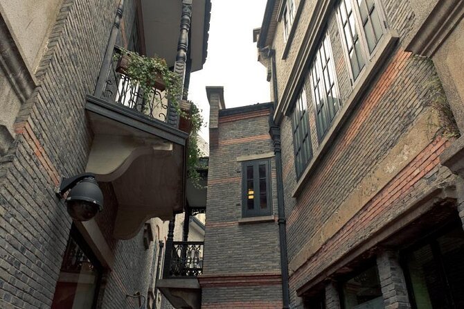 Eat Like a Local Through Shanghai's French Concession - Key points at a glance