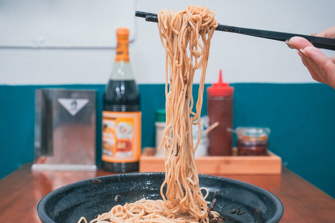 Eat Like a Local Through Shanghai's French Concession - Xiaolongbao and the first test of Shanghai cooking