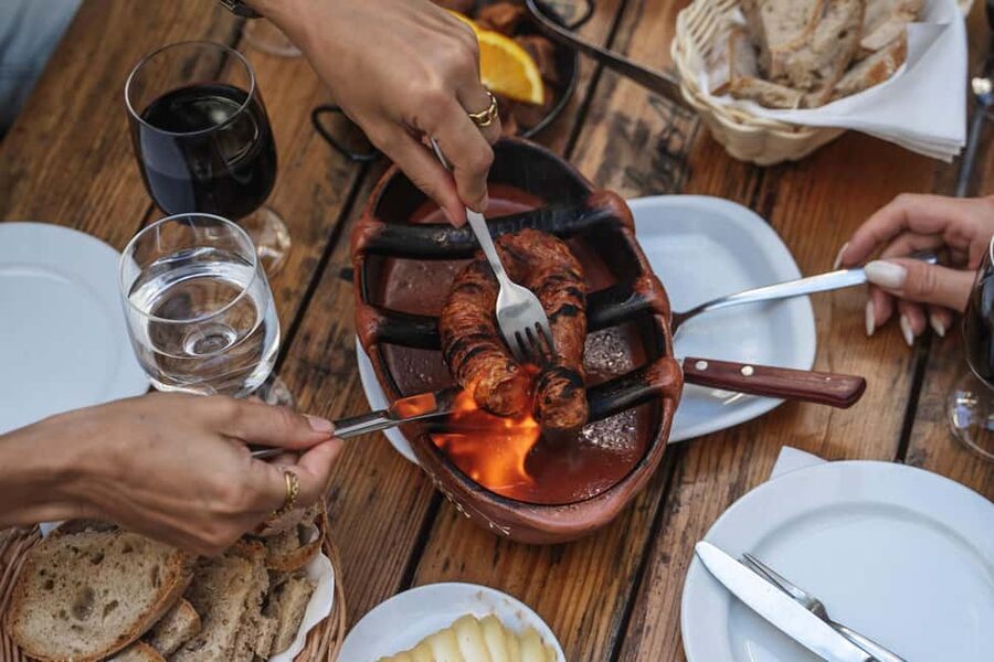 Eat & Walk Through Lisbon: A Local Food & Wine Experience - Key points at a glance
