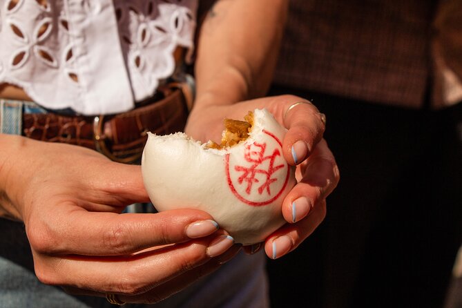 Eating London: Twilight Soho VIP Food & Drinks Tour - Chinatown bao and the stop worth remembering