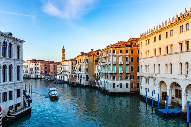Eating Venice Food & Drinks Tour - Risotto, wine, and a slower mid-tour meal