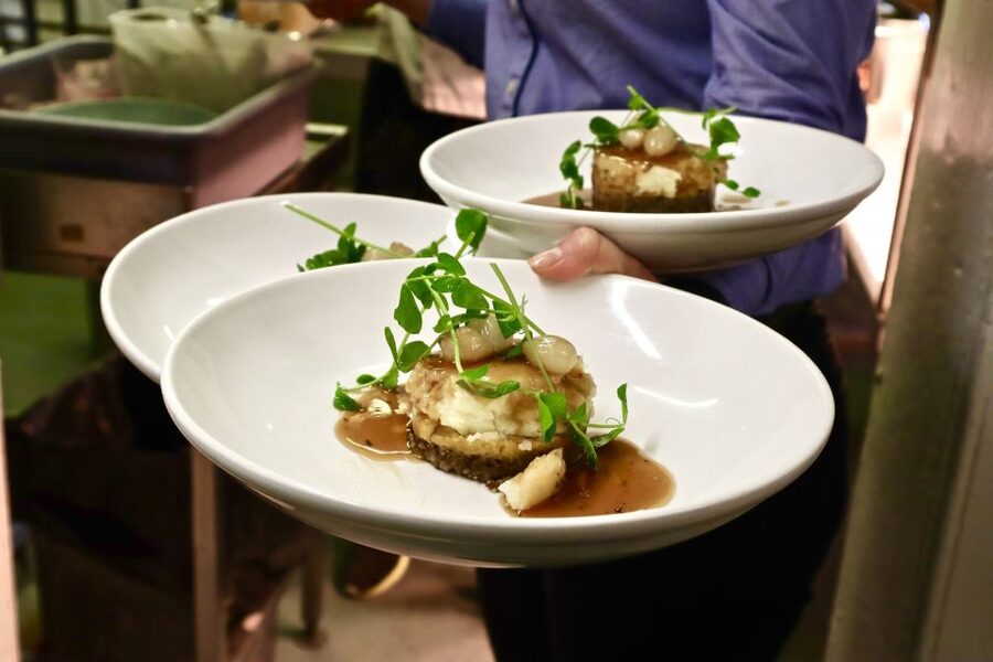 Edinburgh: Food Tour with Scotch, Haggis, Secret Dish & More - Is $128 a fair price?