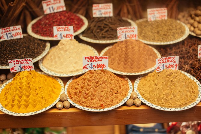 Exclusive Private Venice Food Tour with 6 or 10 Tastings - Stop one: Spritz and the Venetian aperitif