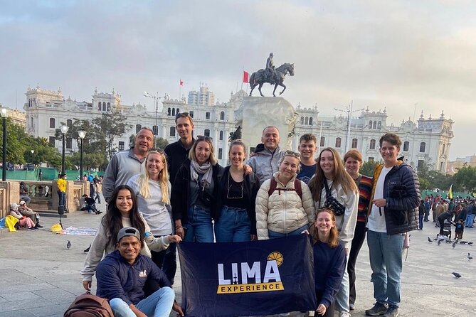 Experience Lima: Taste 12 Snacks and Visit Top Monuments - El Chinito serves the classic pan con chicharrón