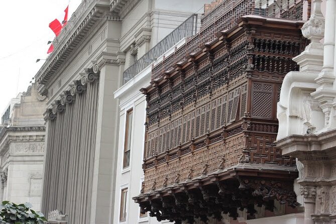 Experience Lima: Taste 12 Snacks and Visit Top Monuments - Plaza de Armas gives you the grand Lima view