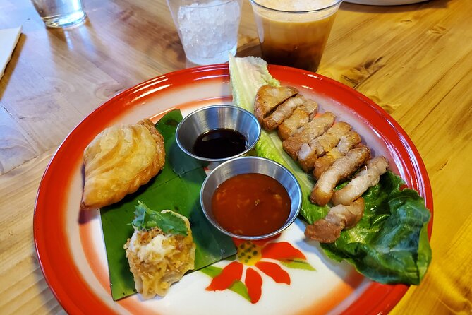 Flavors of Fremont: Downtown Vegas Food Tour & Local Secrets - Final hour: sandwiches, dessert, and Container Park