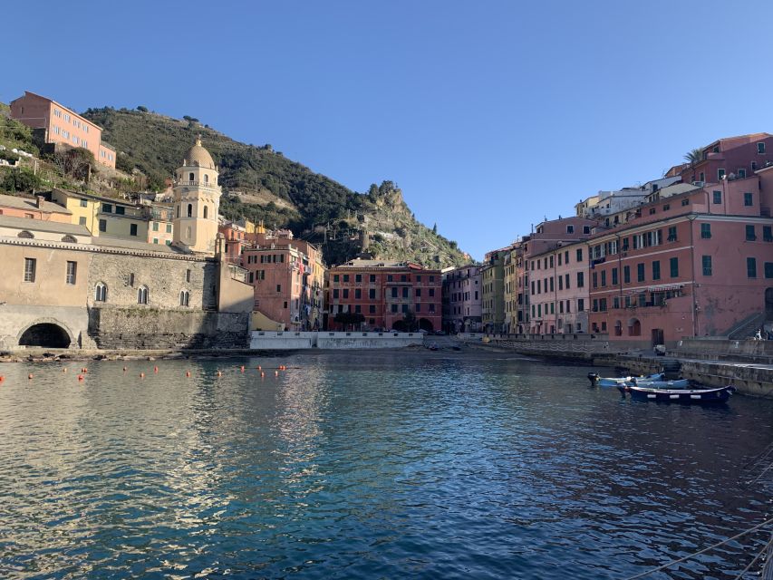 Florence: Cinque Terre Day Trip with Optional Street Food - Monterosso gives you the beach break