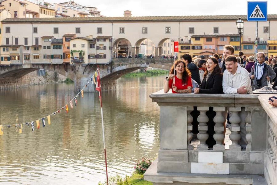 Florence: Food Walking Tour with Local Steak and Tuscan Wine - The main event: bistecca alla Fiorentina