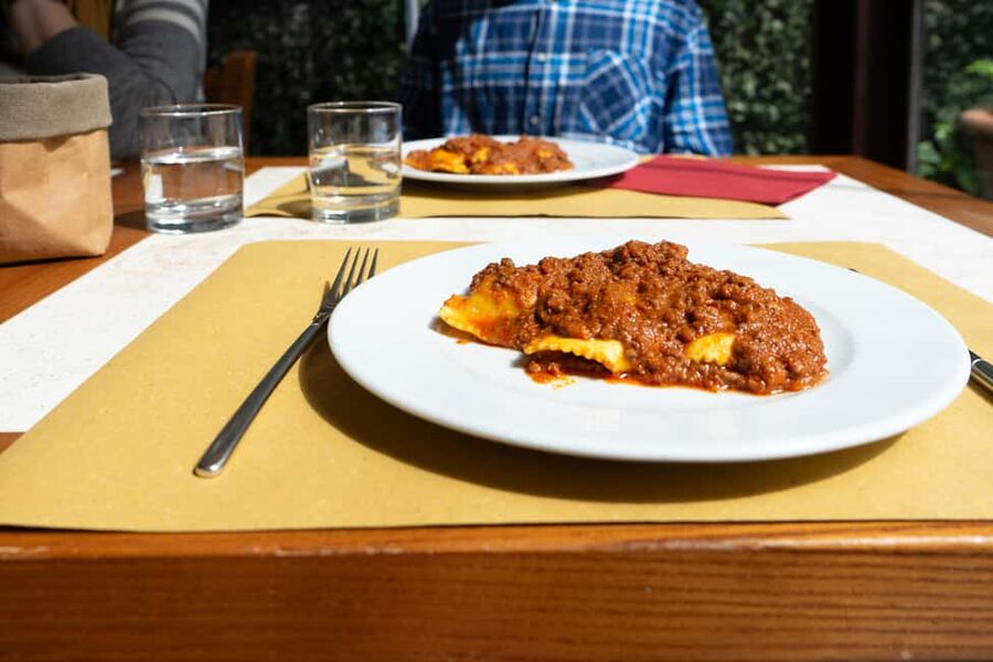Florence’s Ultimate Food Tour: Full Tuscan Meal with a Local - From Piazza dell’Unità Italiana to the first glass of Chianti