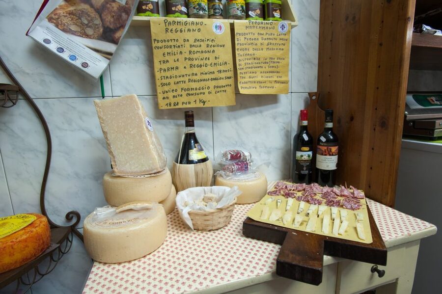 Florence: Sunset Wine and Food Tour - The Negroni lesson with a Florence view