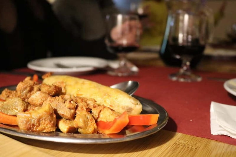 Food Tour: Portuguese wine & Tapas with Ginjinha Tasting - First restaurant stop: a gentle introduction to Portuguese flavors