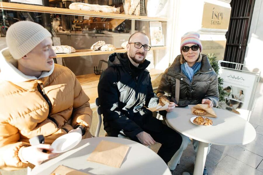 FOOD Tour with Rooftop Bar Visit in Helsinki - Smoked reindeer and northern flavors