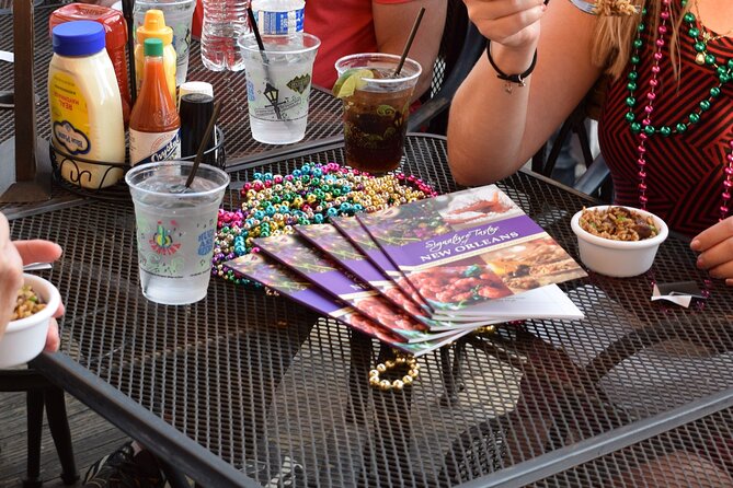 French Quarter walking Food Tour: Signature Tastes of New Orleans - Pralines at Laura’s Candies