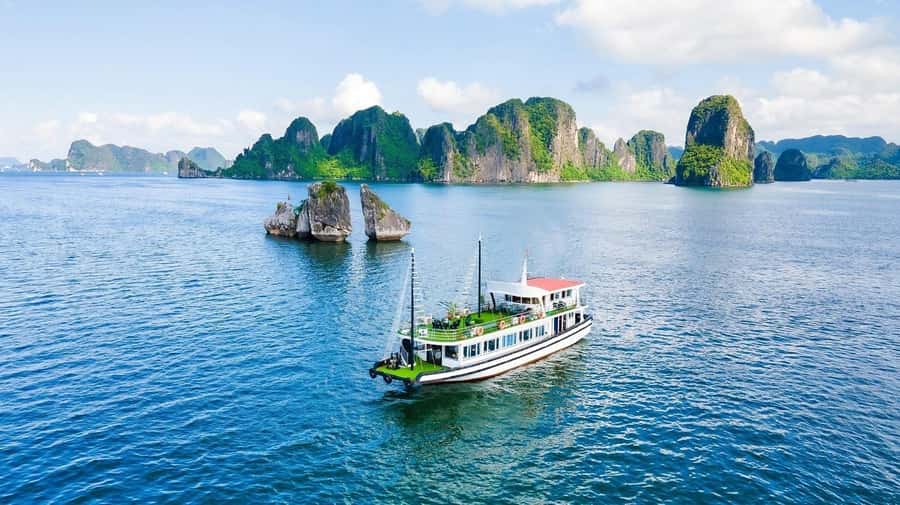 From Hanoi: Ha Long Bay Luxury Day Cruise with Food & Kayak - Lunch on board and the first views of Ha Long Bay