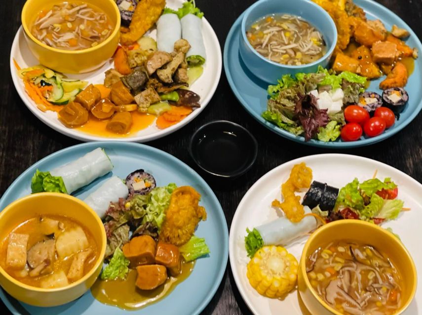From Hanoi: Old Quarter Vegetarian Food Tour - The first bites: banh mi and fresh rolls