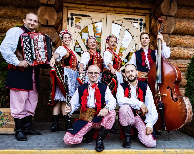 From Krakow: Polish Folk Show with All-You-Can-Eat Dinner - What arrives at the table