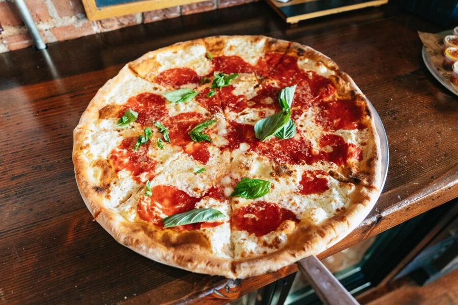 From Manhattan: Half-Day Brooklyn Food and Culture Bus Tour - Why this Brooklyn tour works in half a day