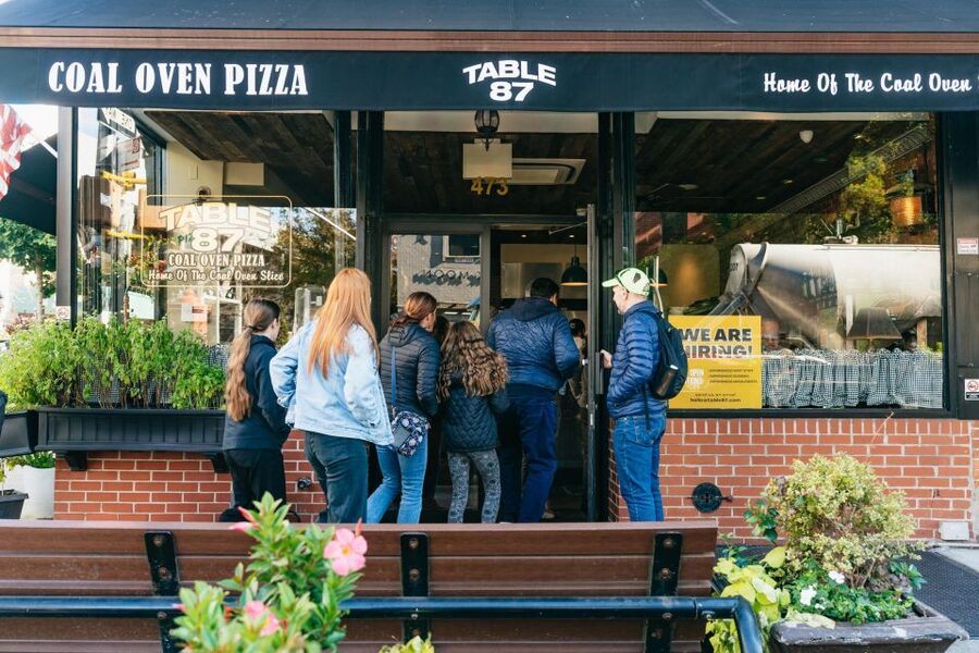 From Manhattan: Half-Day Brooklyn Food and Culture Bus Tour - The Brooklyn Bridge is your best choice for the ending