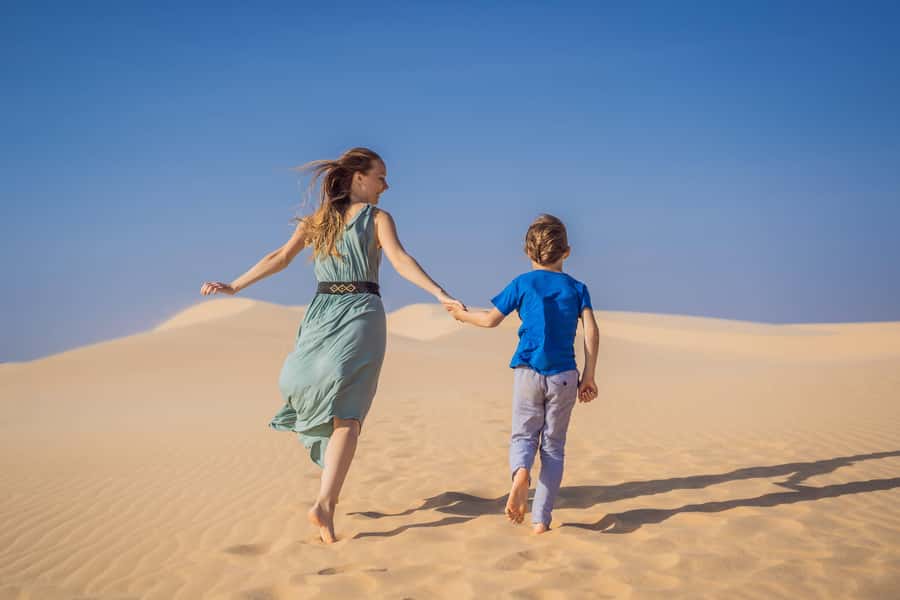 From Marrakech: Merzouga 3-Day Desert Safari with Food - A night in the desert camp