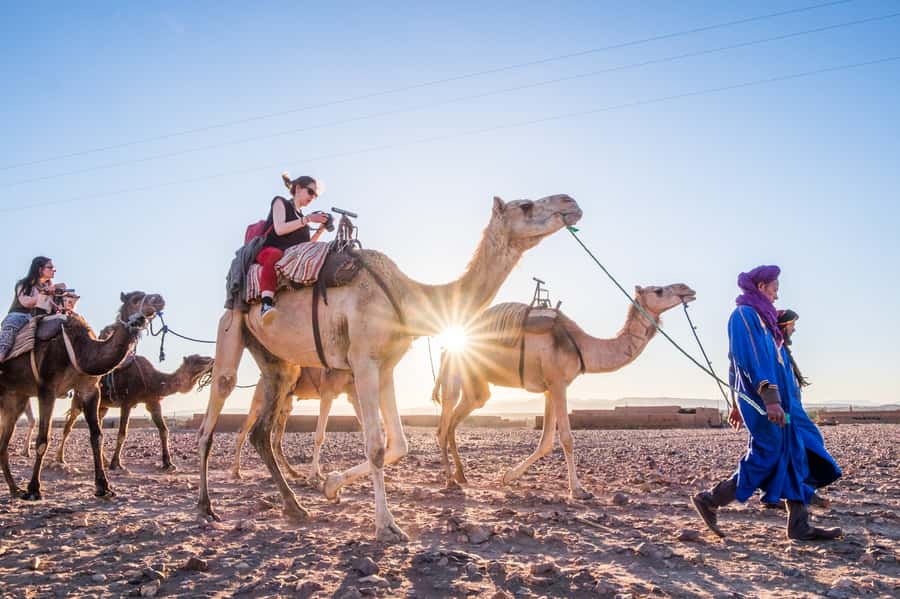 From Marrakech: Zagora 2-Day Desert Safari with Food & Camp - Through Agdez and the Draa Valley