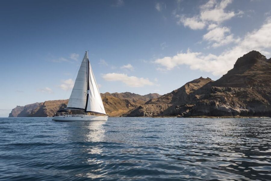 From Puerto de Mogán: Sailboat Trip with Food and Drinks - The atmosphere on board