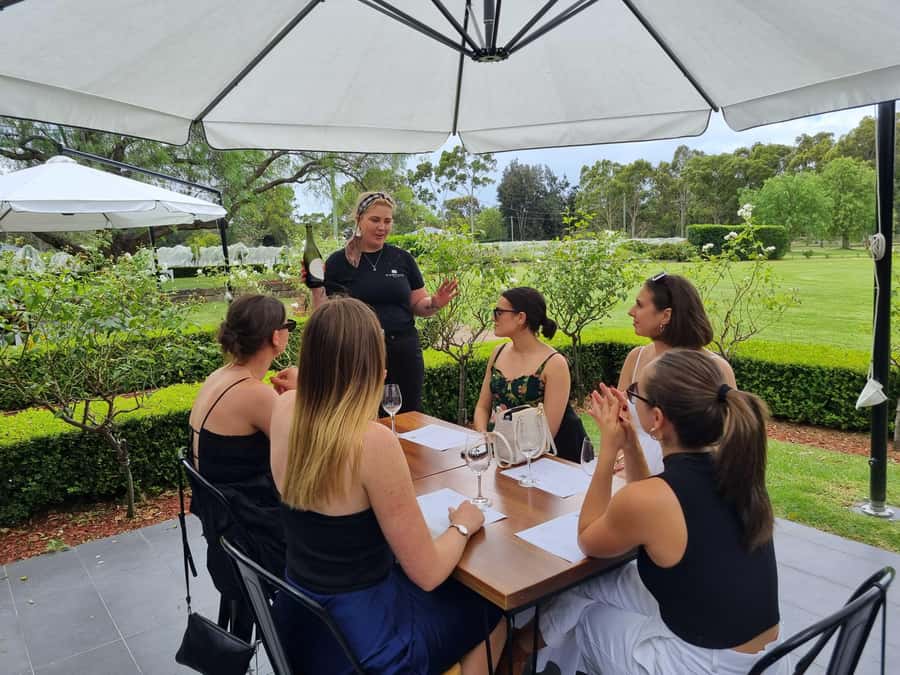 From Sydney: Hunter Valley Wine, Gin & Food Tastings Tour - Lunch with wine, beer, or cider