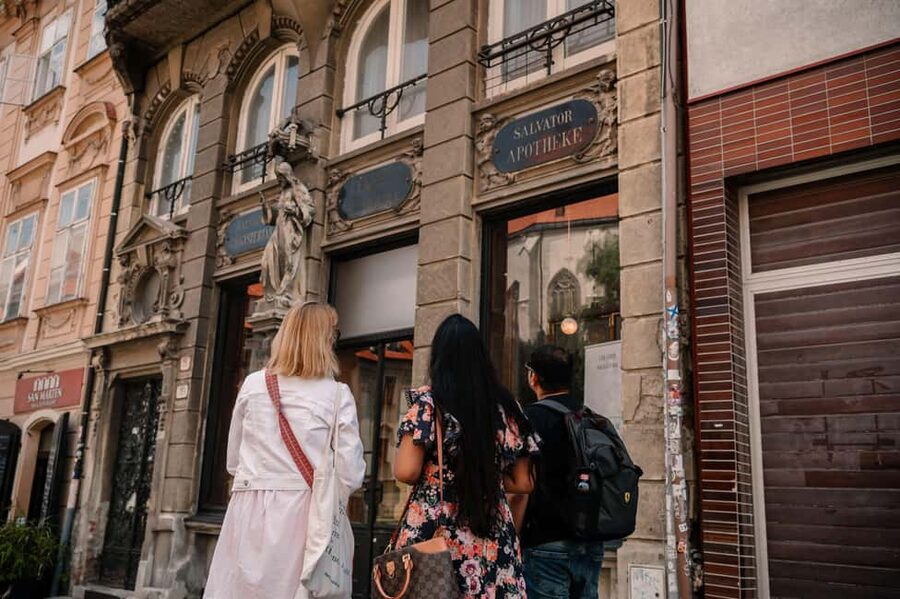 From Vienna: Bratislava City Tour with Food Options - Why Bratislava works so well as a Vienna day trip