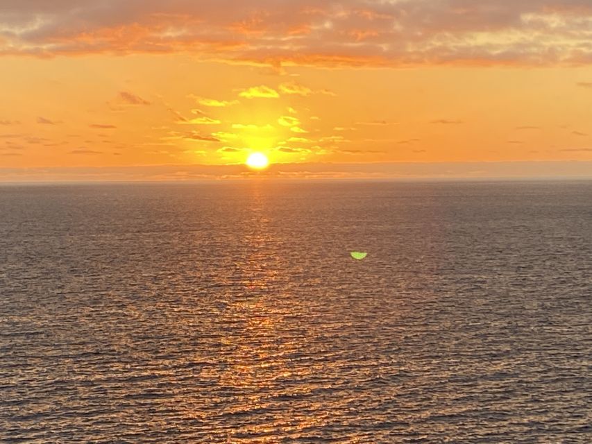 Fuerteventura: Sunset boat trip with DJ, Food & Drinks - Booking details that matter