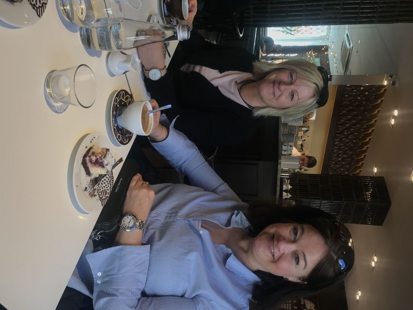 Gdansk Traditional Food Tour with Old Town Sightseeing - A sweet finish at a Polish patisserie