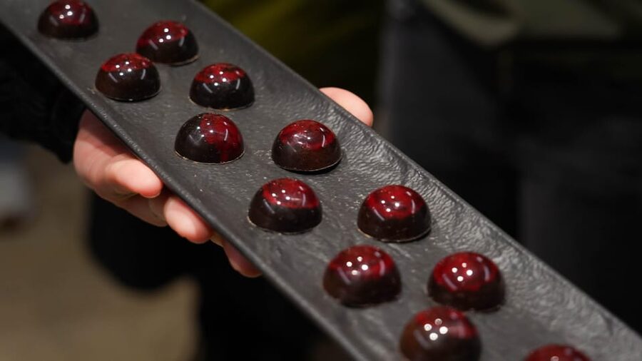 Ghent: Food & Drink Walking Tour with Tastings - A tasting route, not a full lunch