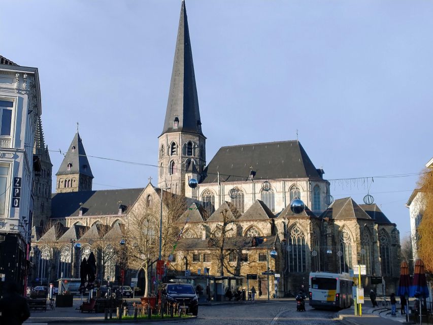 Ghent: Guided City Tour with Food Tastings - The small drawbacks to keep in mind
