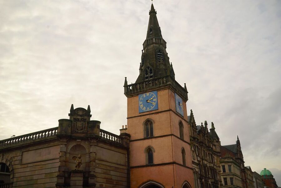 Glasgow: Food and Drink Tour - Four stops that turn Glasgow into a meal