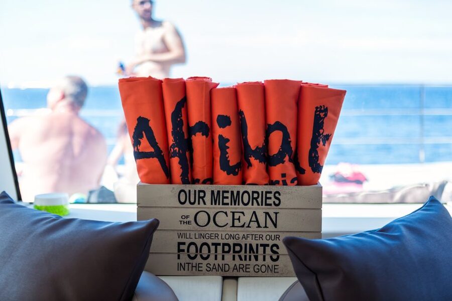 Gran Canaria: Fun Catamaran Cruise with Food and Drinks - Unlimited drinks and the onboard service