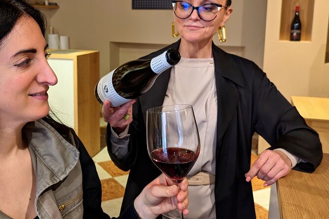 Guided Food Tour with Wine Tasting in Verona - Castelvecchio Bridge and Porta Borsari