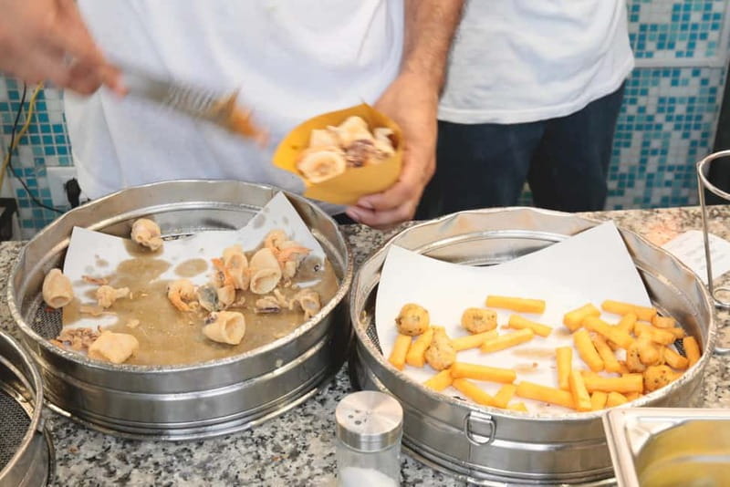 Guided Food Tour with Wine Tastings in Genoa - How the $70 price works out
