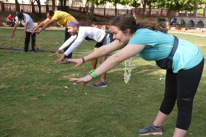 Guided Morning Bicycle Tour with Food Tasting in Jaipur - Govind Devji Temple, markets, and morning movement