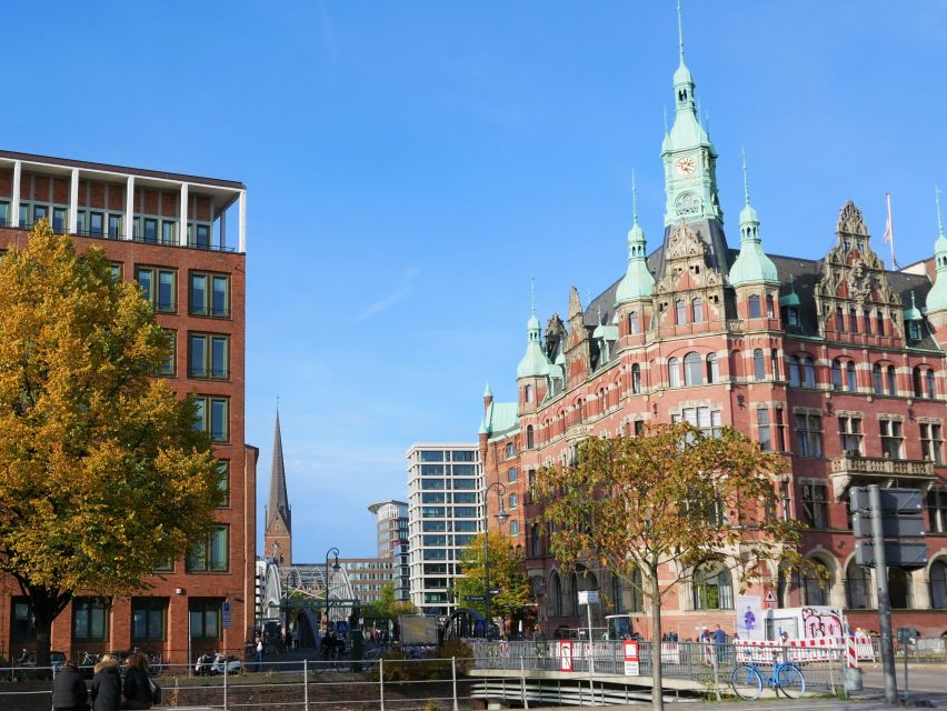 Hamburg: Elbphilharmonie Plaza and HafenCity Food Tour - Störtebeker adds a pause and more building stories