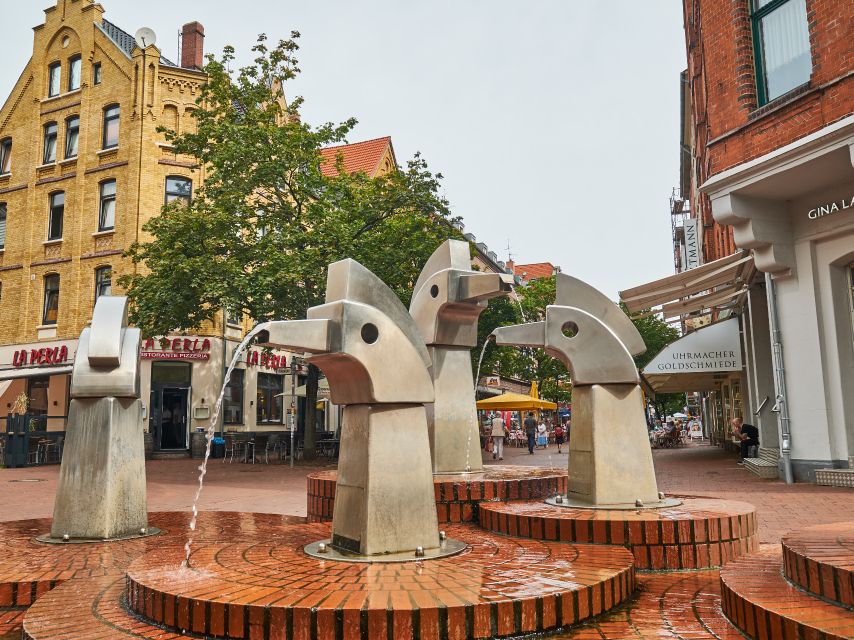 Hannover: Culinary walking tour district List/Oststadt - Starting at Lister Platz and the Lister Meile