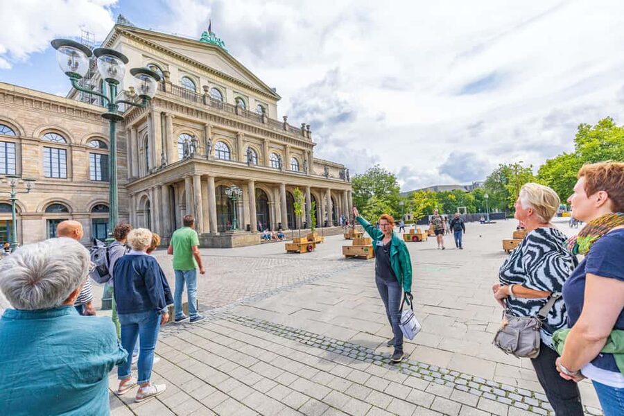 Hannover: Culinary Walking Tour Downtown + Old Town - How the tastings shape the afternoon