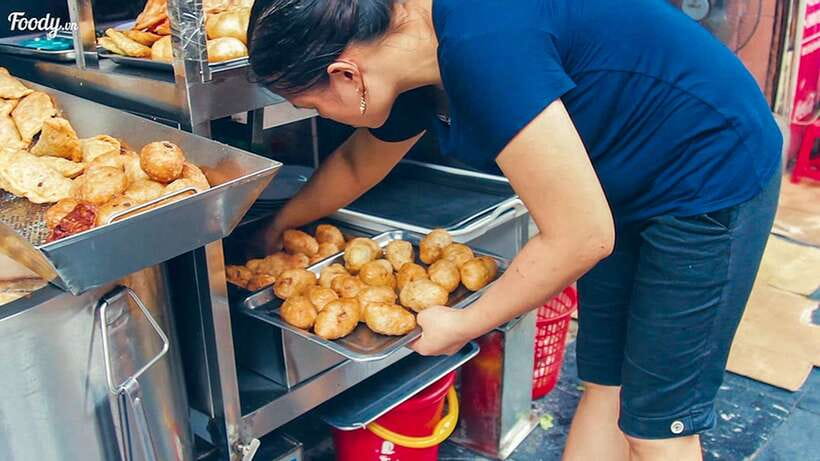 Hanoi: Guided Food Tour with Train Street Visit - Train Street is the high point, with a real caveat
